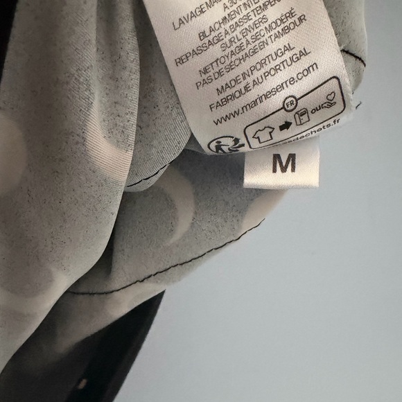 Authentic, Marine Serre
Single Shoulder Strap Draped Top. Size Medium - Picture 6 of 10